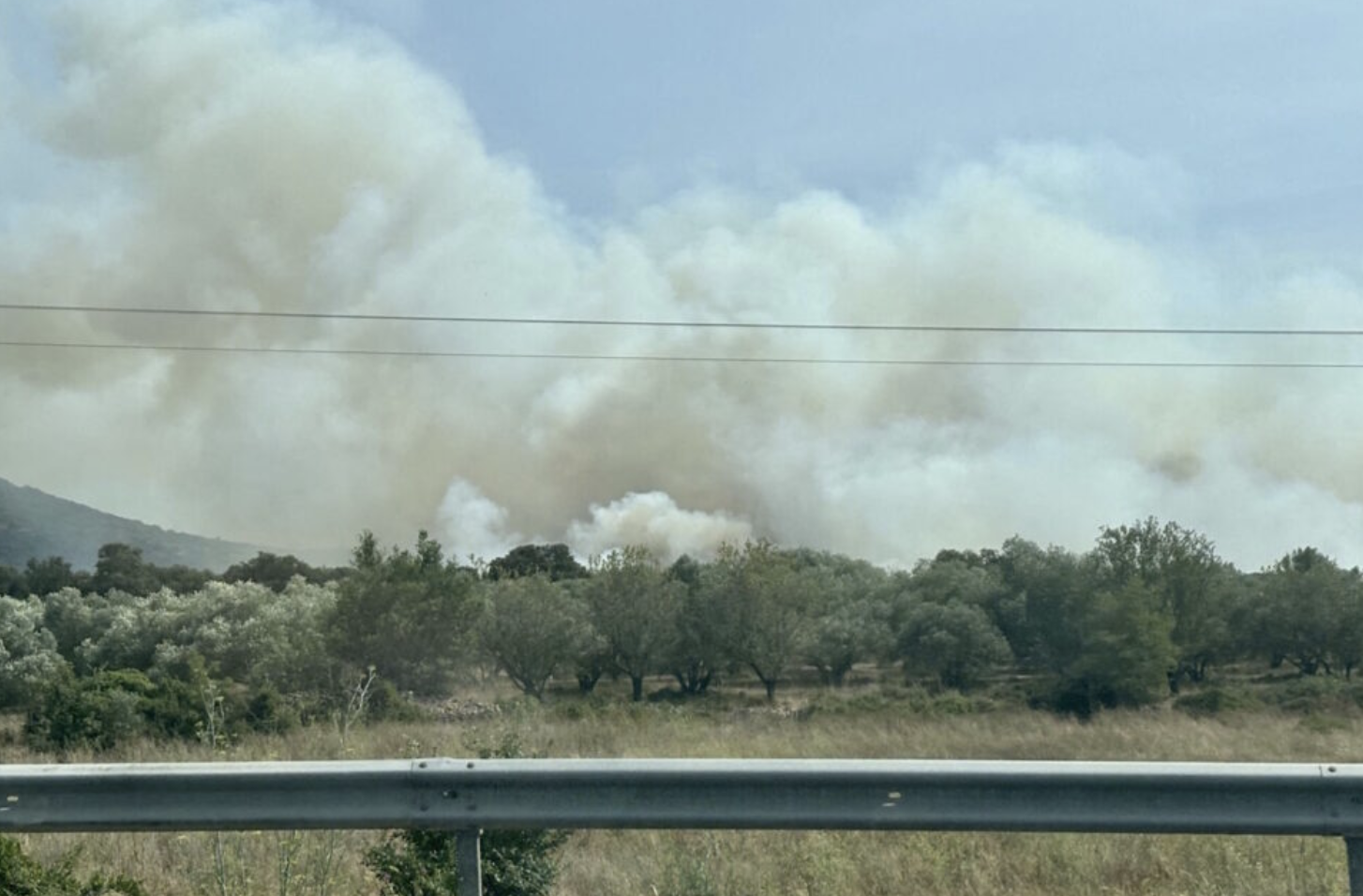 Hérault : 300 hectares brûlés dans un incendie en cours