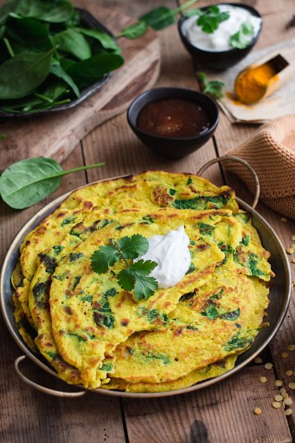 Crêpes indiennes aux lentilles et épinards