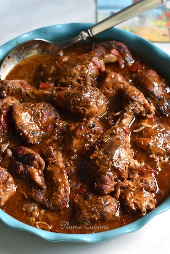 Poulet brun Jamaïcain | Une Plume dans la Cuisine