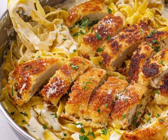 Poulet Crispy & Tagliatelles Alfredo