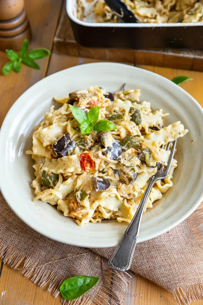 Pâtes aux légumes rôtis et fromage ail et fines herbes