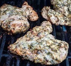 Les meilleures poitrine de poulet à la grecque sur le barbecue