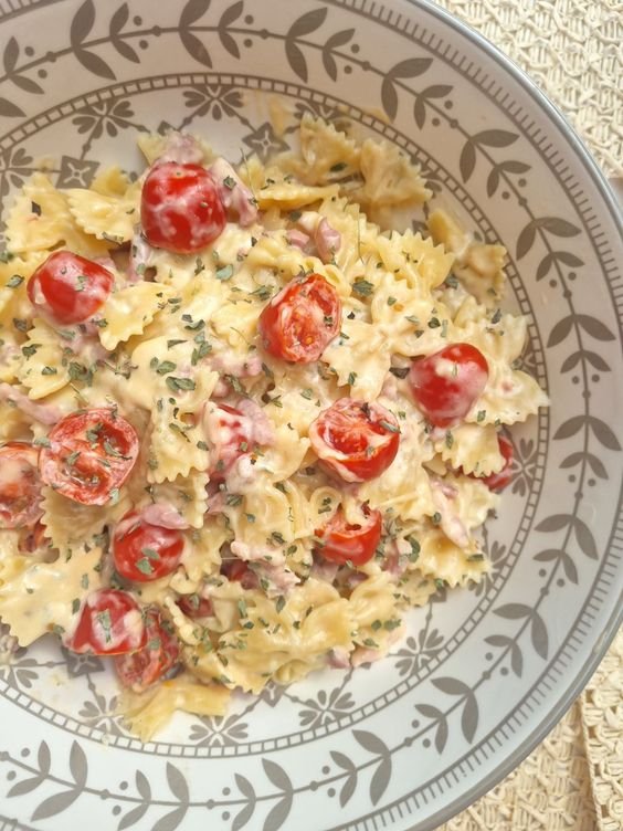 Pâtes au Boursin, lardons, tomates