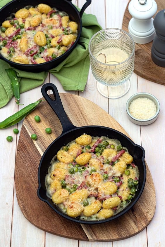 Gratin de gnocchi et petits-pois façon carbonara